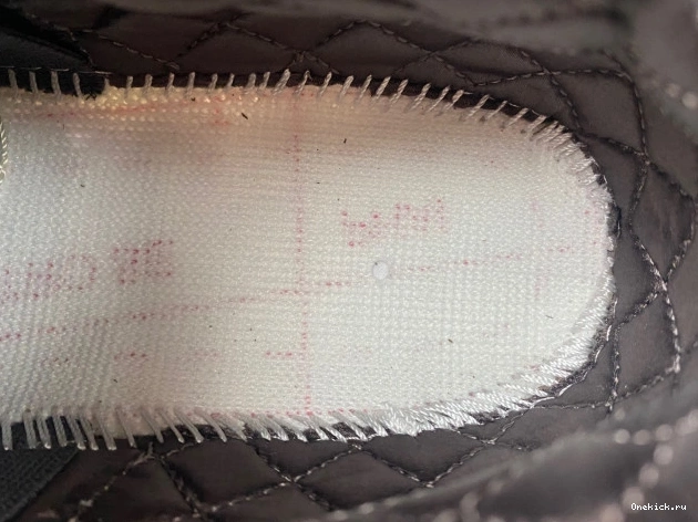 One Kick Violet Maniere Ma Ore A Jordan Air Retro DV6773-220 4 0818